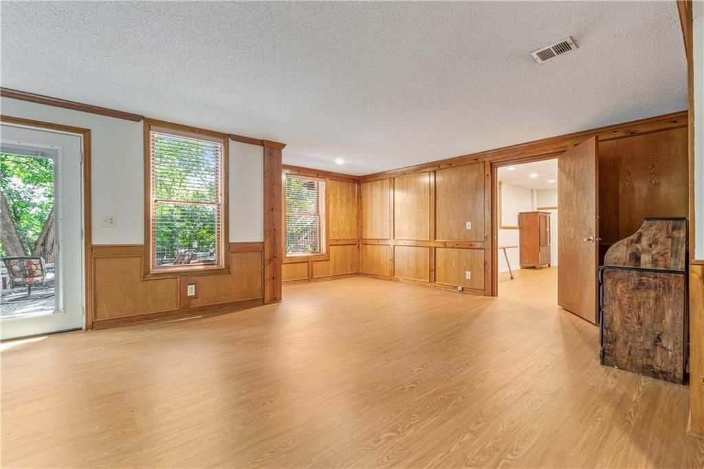 15007 W 76th Street — photo 38