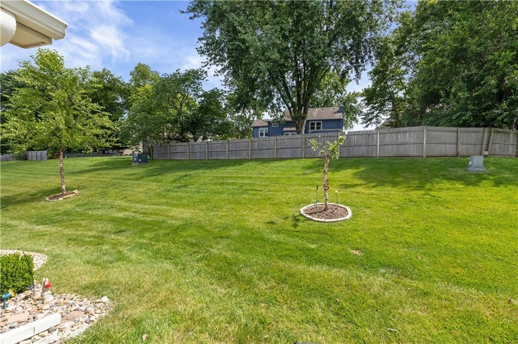 13975 W 112th Terrace — photo 34
