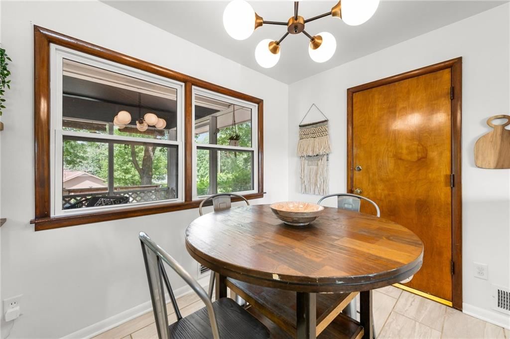 206 NW North Shore Drive — photo 8