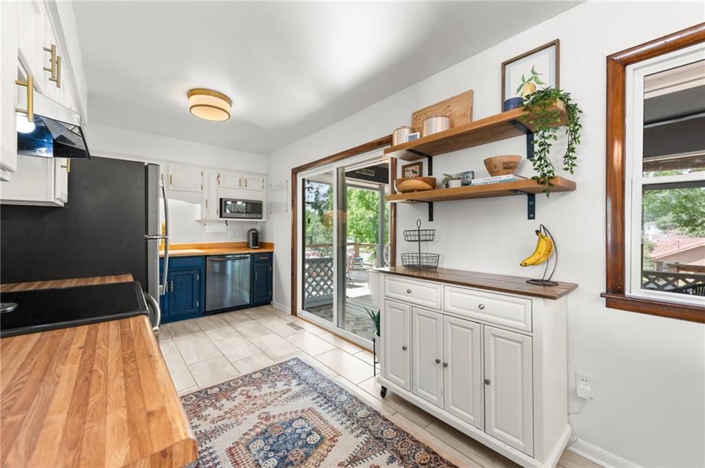 206 NW North Shore Drive — photo 9