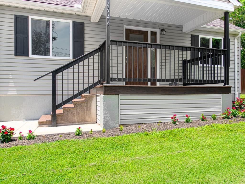 4946 Logan Avenue — photo 2