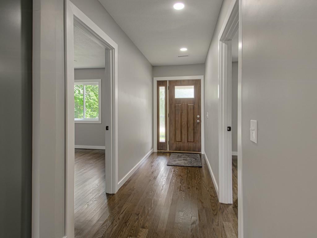 4946 Logan Avenue — photo 4