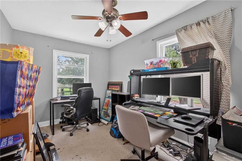 8427 England Street — photo 19