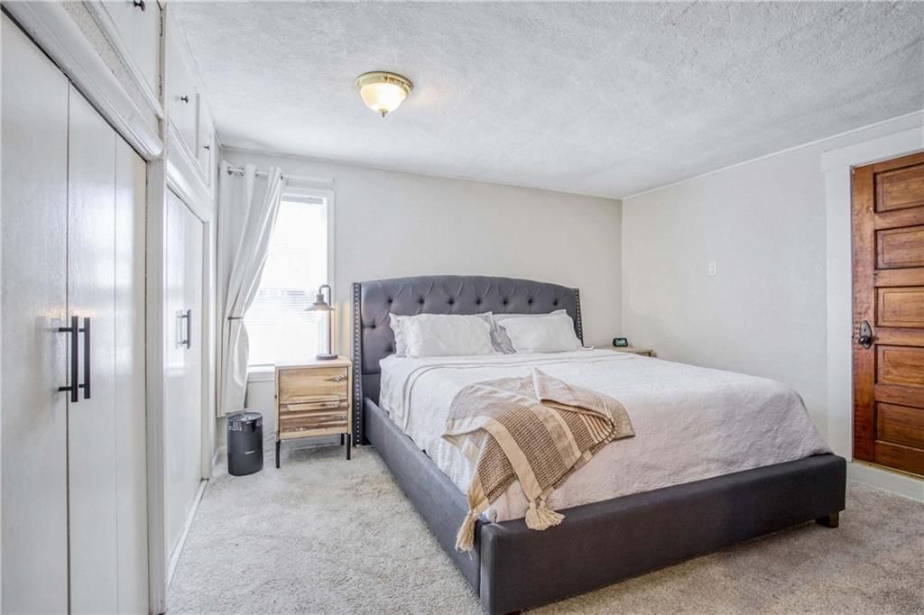 831 W 39th Terrace — photo 32