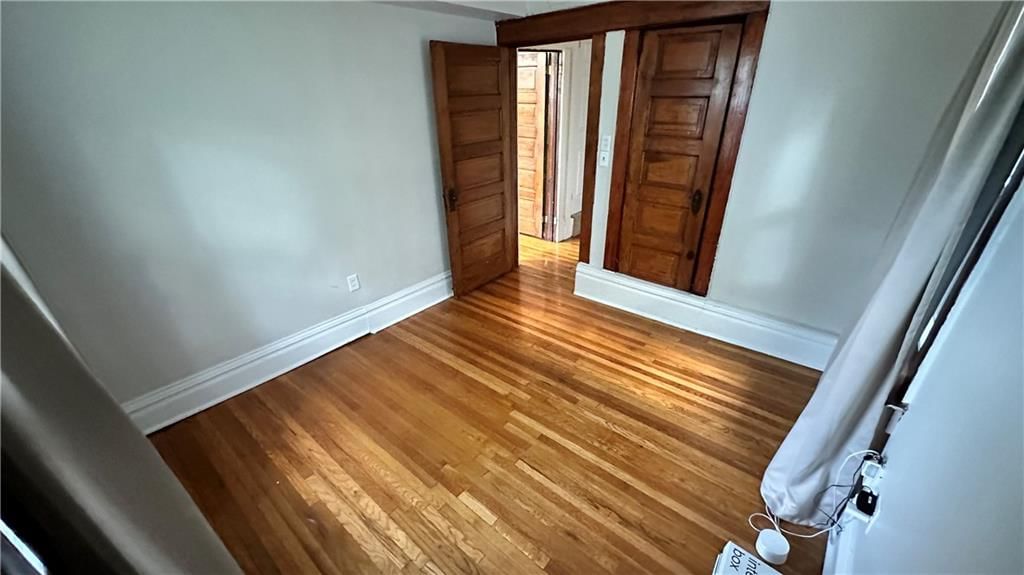831 W 39th Terrace — photo 46
