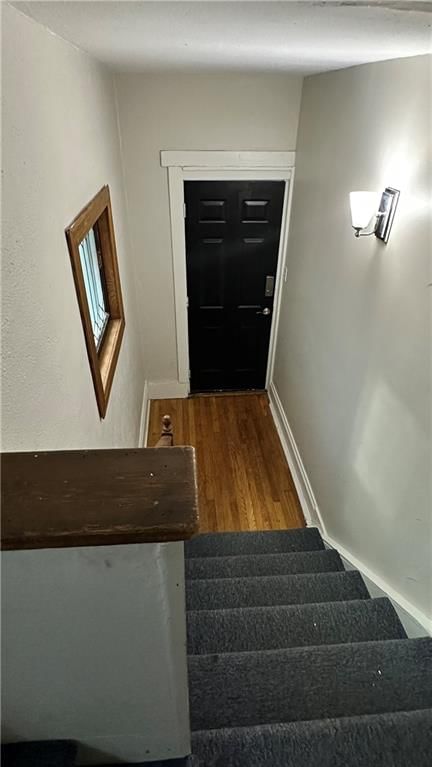 831 W 39th Terrace — photo 47