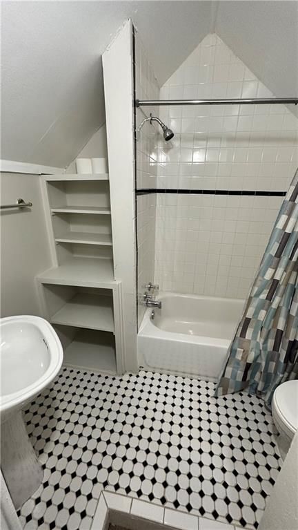 831 W 39th Terrace — photo 52