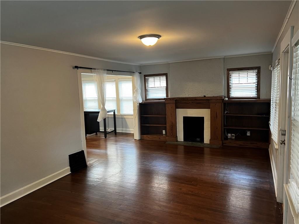 4435 HOLLY Street — photo 2
