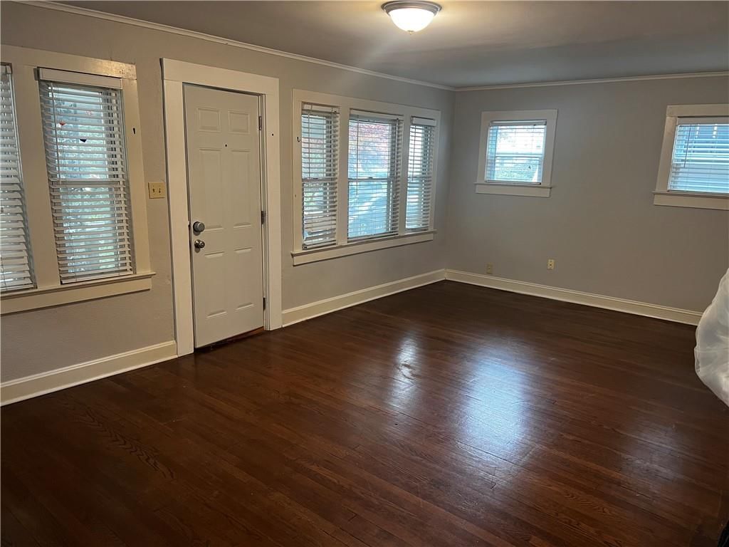 4435 HOLLY Street — photo 3