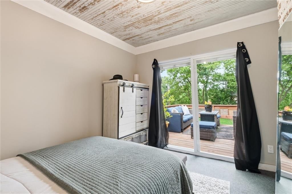 8524 Riley Street — photo 15