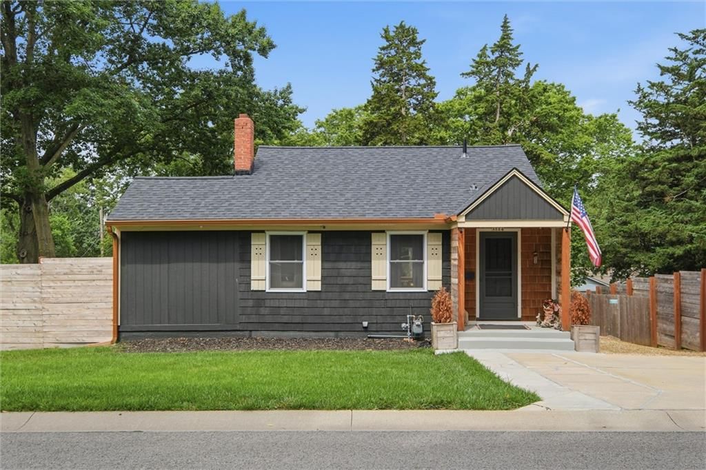 8524 Riley Street — photo 41