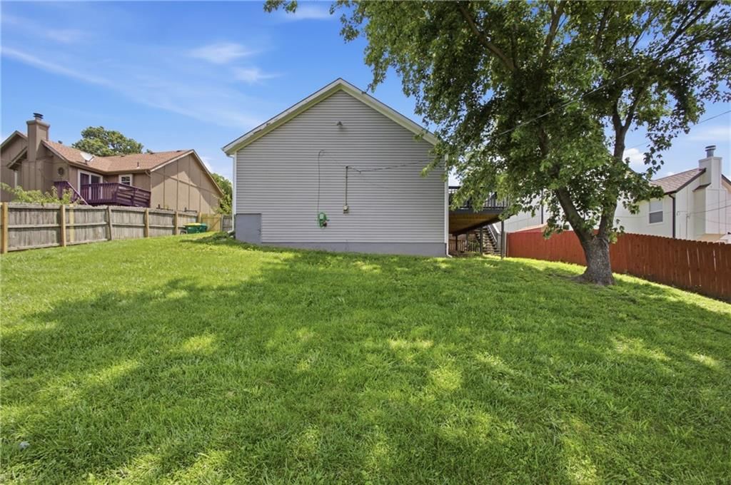 2704 S 46th Street — photo 36
