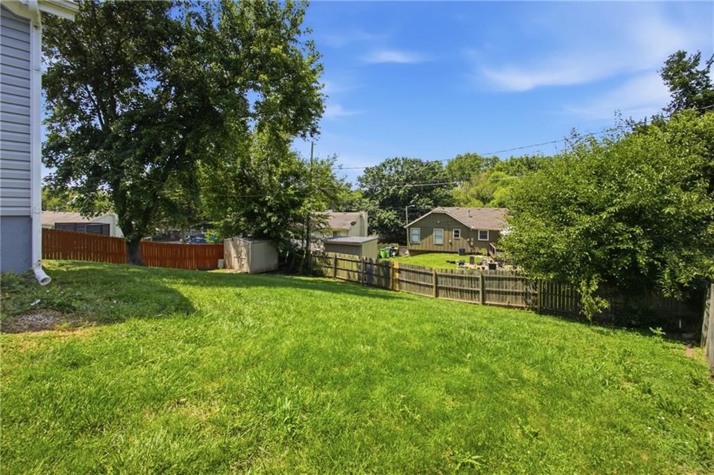 2704 S 46th Street — photo 38