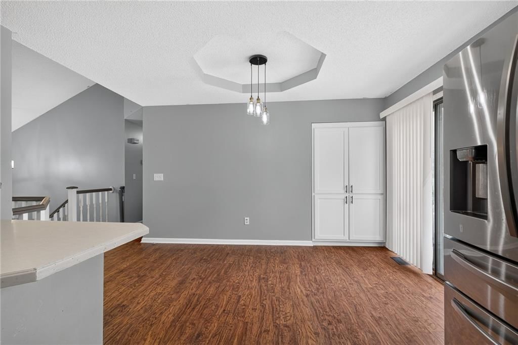 87 Oak Street — photo 10
