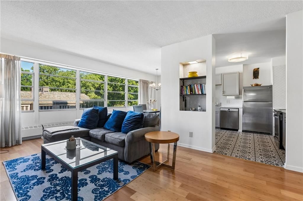 333 W Meyer Boulevard — photo 6