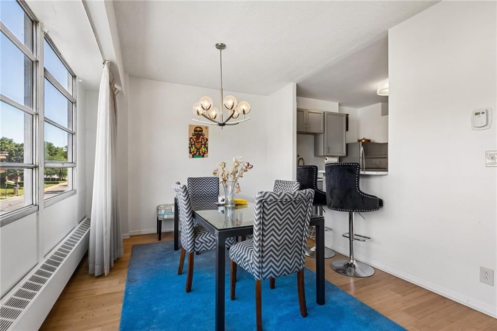 333 W Meyer Boulevard — photo 15