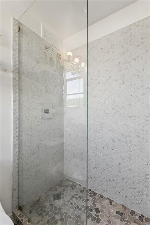333 W Meyer Boulevard — photo 21