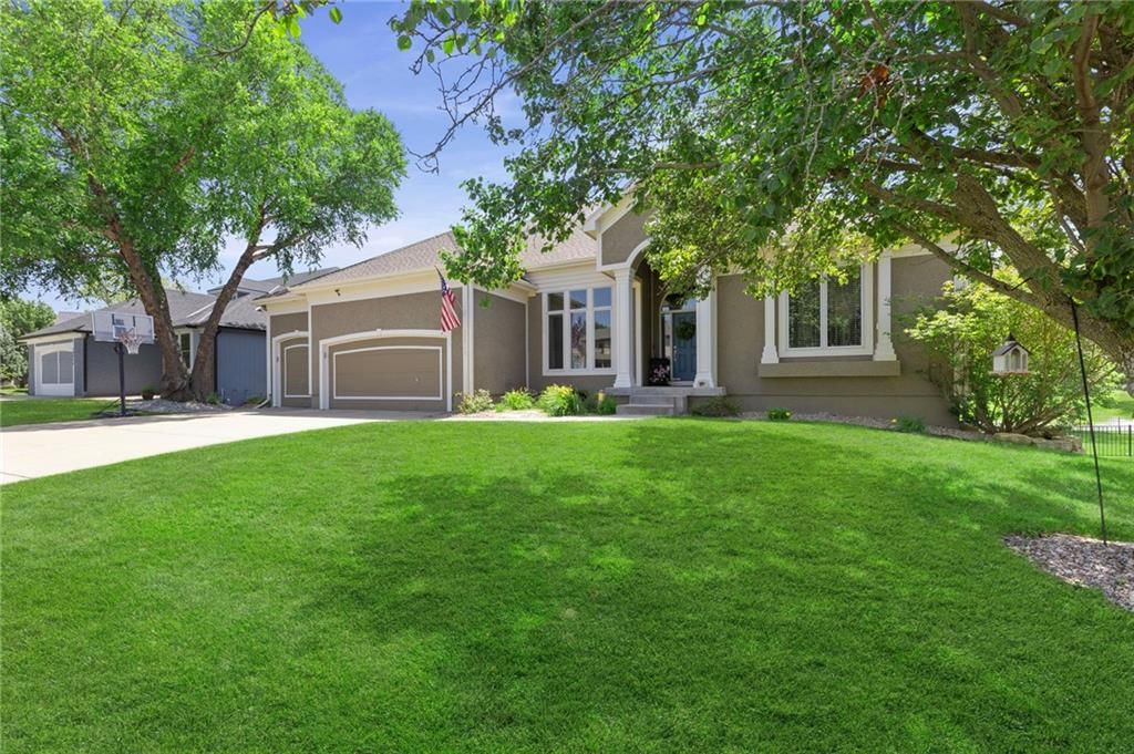 12715 Sloan Avenue — photo 2