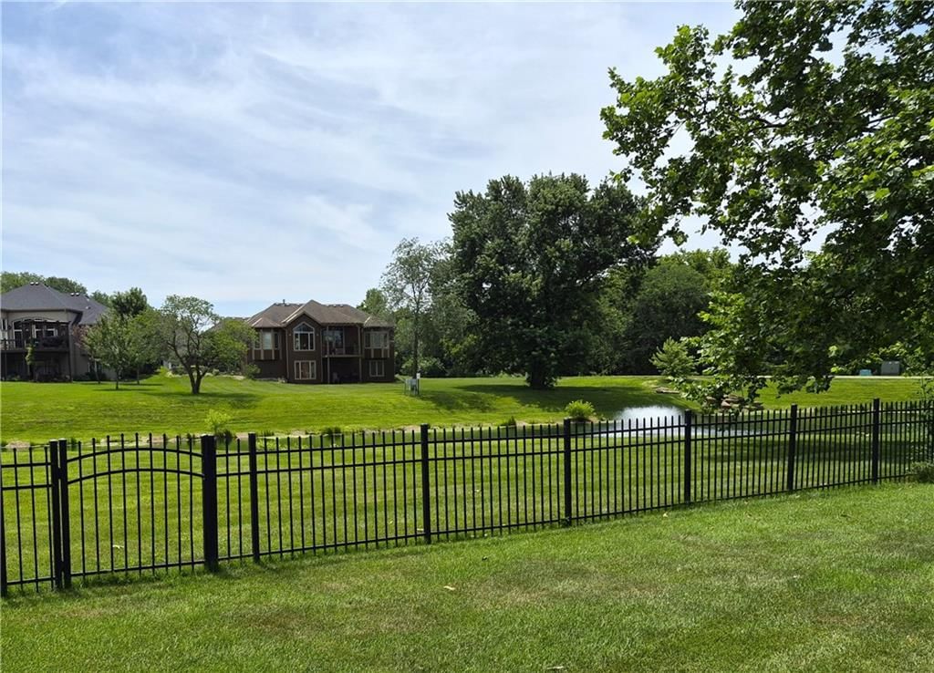 12715 Sloan Avenue — photo 19