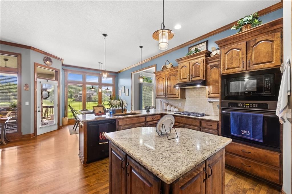 12715 Sloan Avenue — photo 24