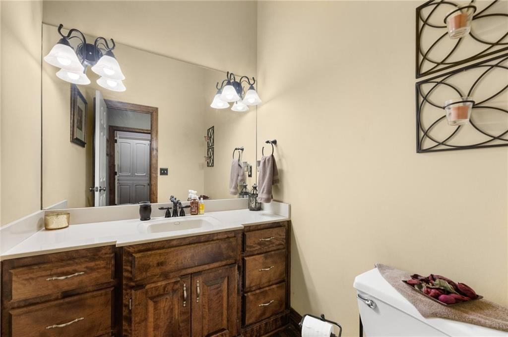 12715 Sloan Avenue — photo 33