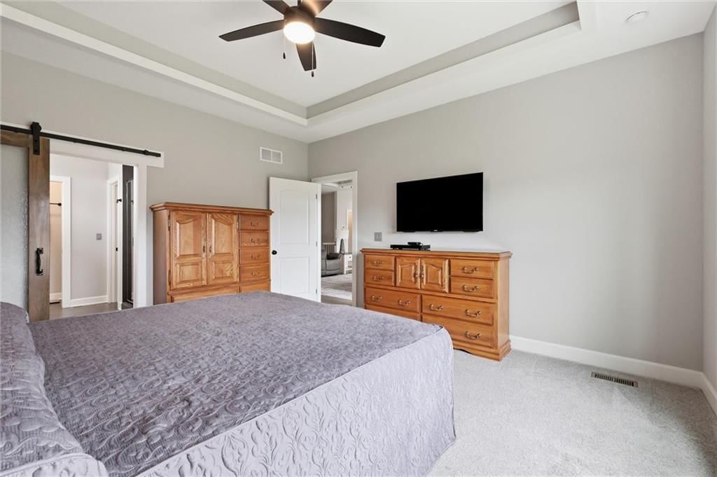 1812 Winchester Drive — photo 9