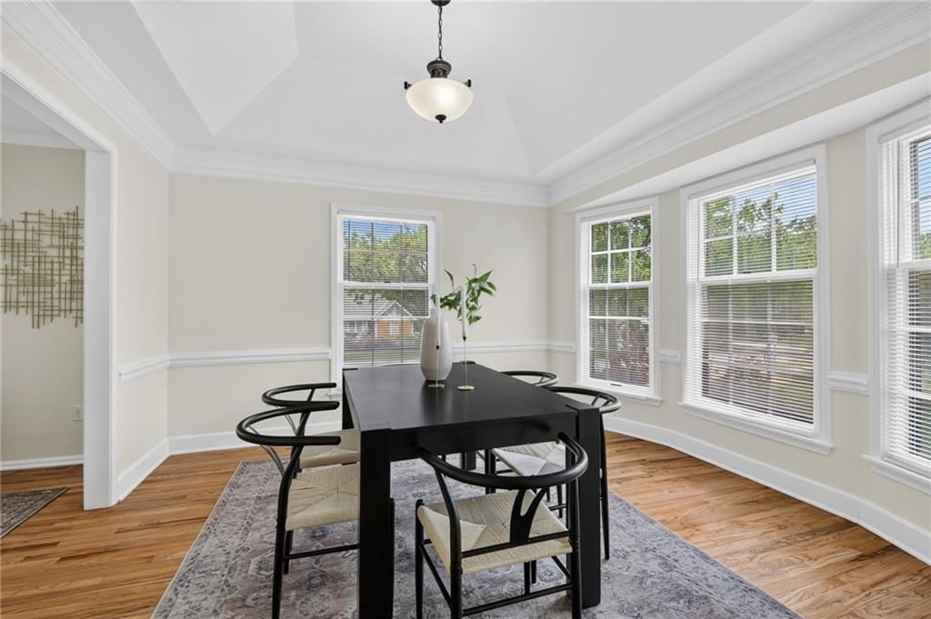909 W 121st Street — photo 9
