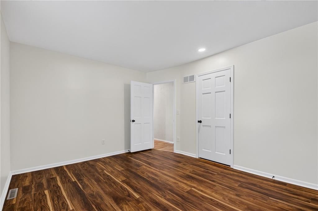 909 W 121st Street — photo 19