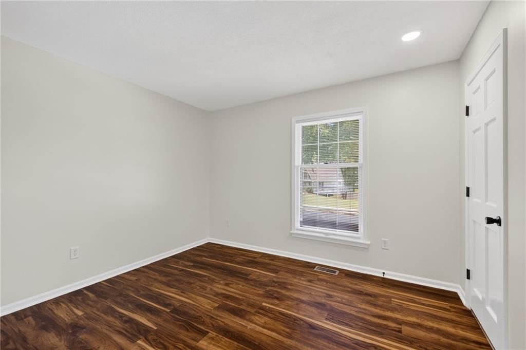 909 W 121st Street — photo 20