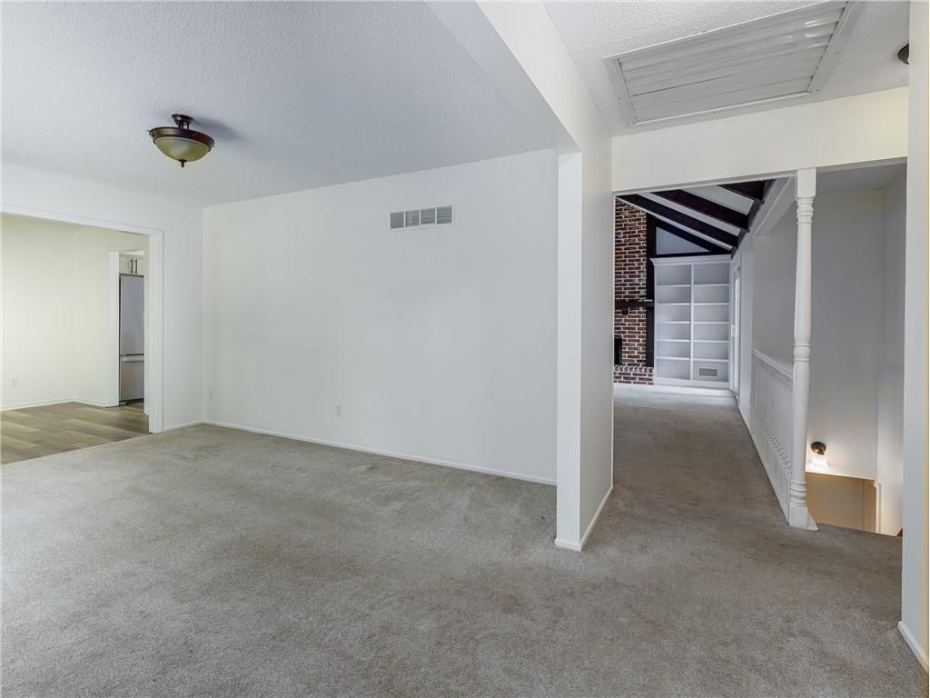 8016 Sunset Circle — photo 12