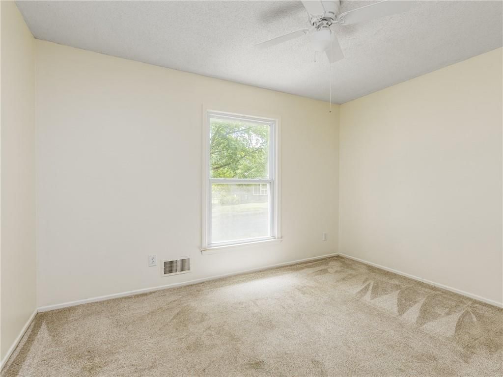 8016 Sunset Circle — photo 22