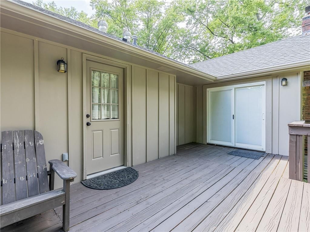 8016 Sunset Circle — photo 30