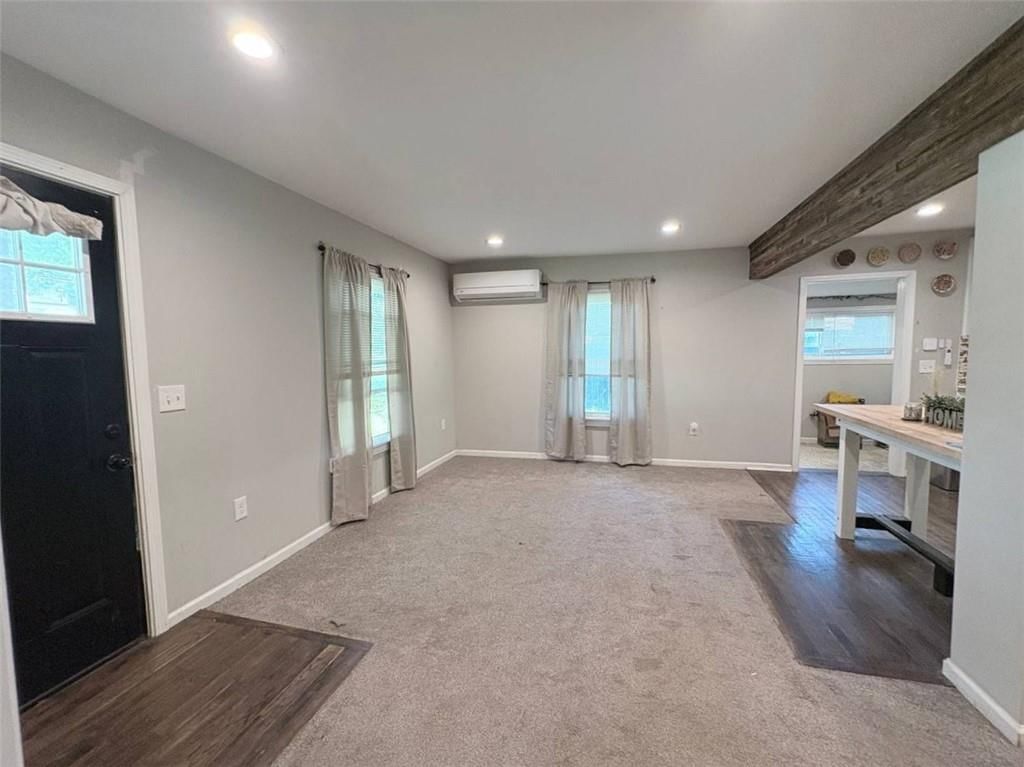 Photo 6 of 14 - 807 4th Street, Osawatomie, KS 66064