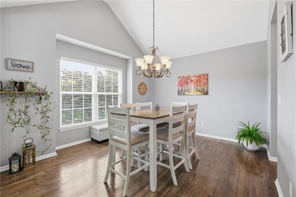 800 S Meadowbrook Street — photo 14