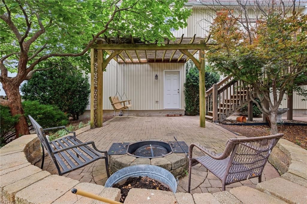 800 S Meadowbrook Street — photo 27