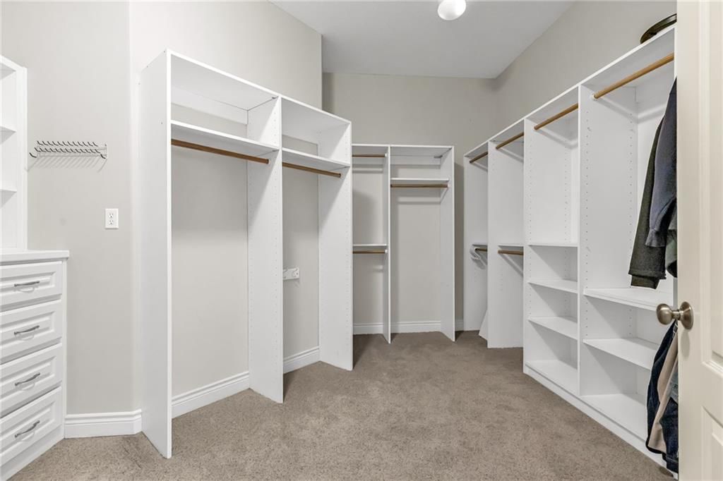 2421 NE Lake Breeze Drive — photo 18