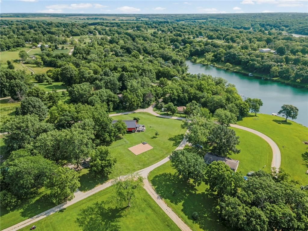 4640 SE Kickapoo Drive — photo 46