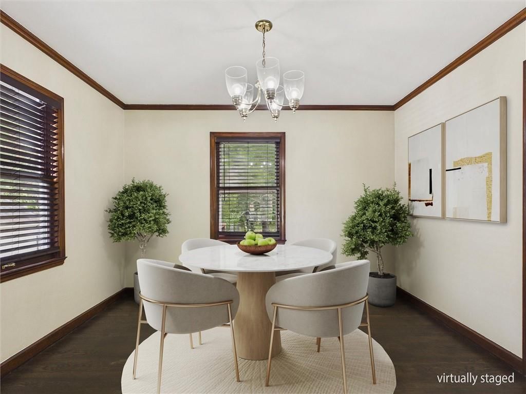 Photo 8 of 41 - 909 NE Vivion Road, Kansas City, MO 64118