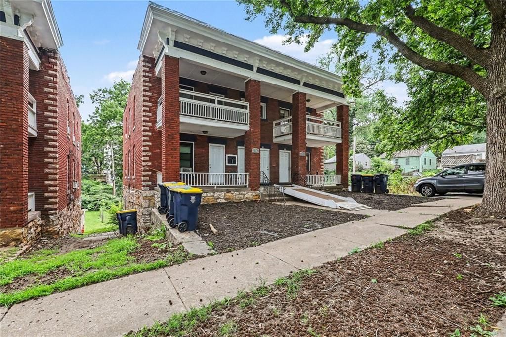 3915 Norledge Avenue — photo 2