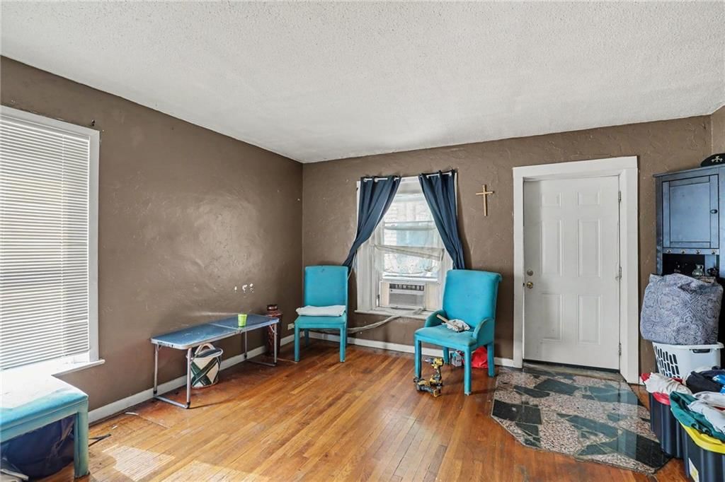 3915 Norledge Avenue — photo 3