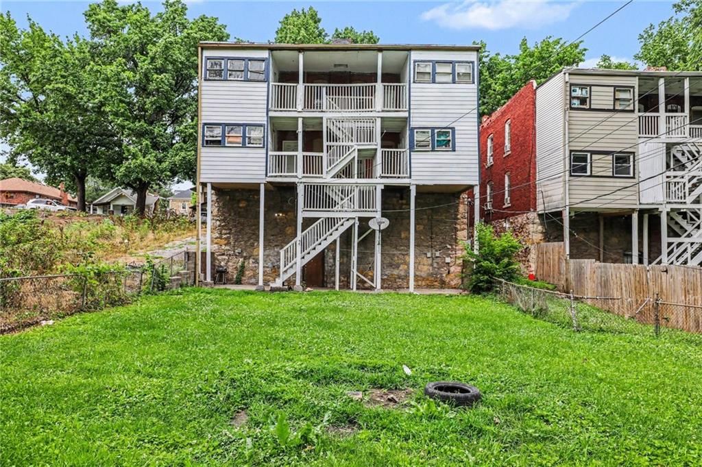 3915 Norledge Avenue — photo 21