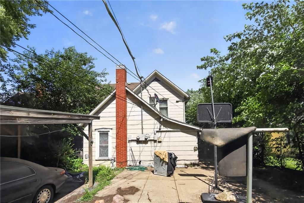 906 Columbia Avenue — photo 8