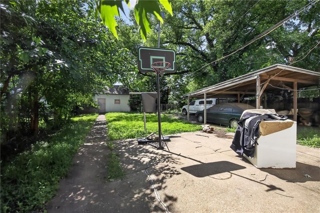 906 Columbia Avenue — photo 12