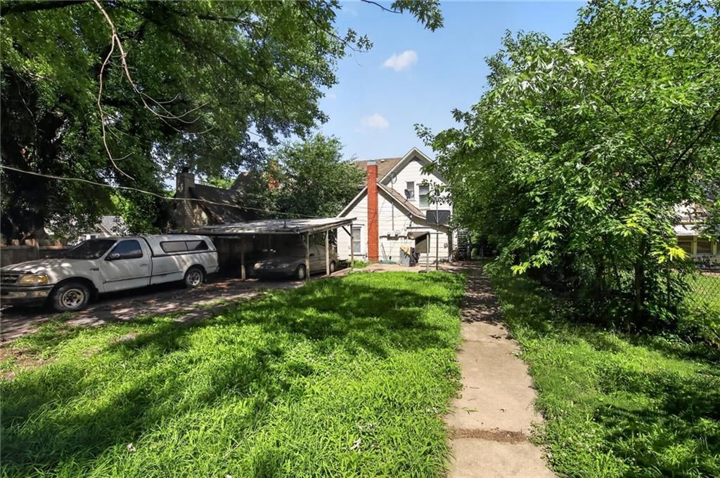 906 Columbia Avenue — photo 13