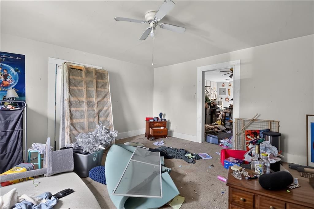 906 Columbia Avenue — photo 35