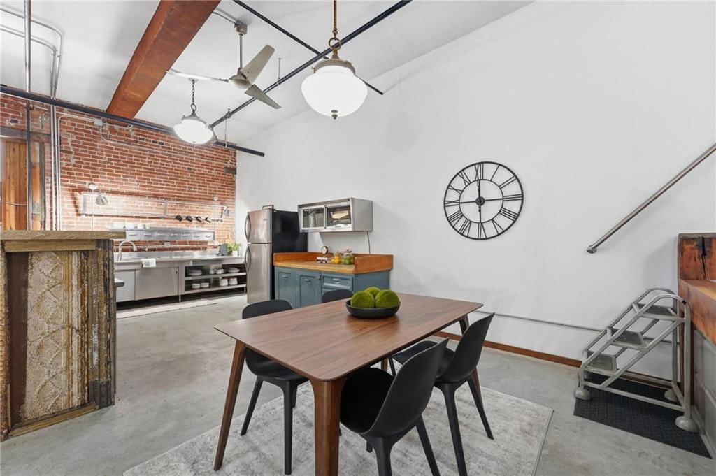 918 E 5th Street — photo 12