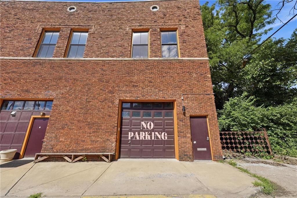 918 E 5th Street — photo 28