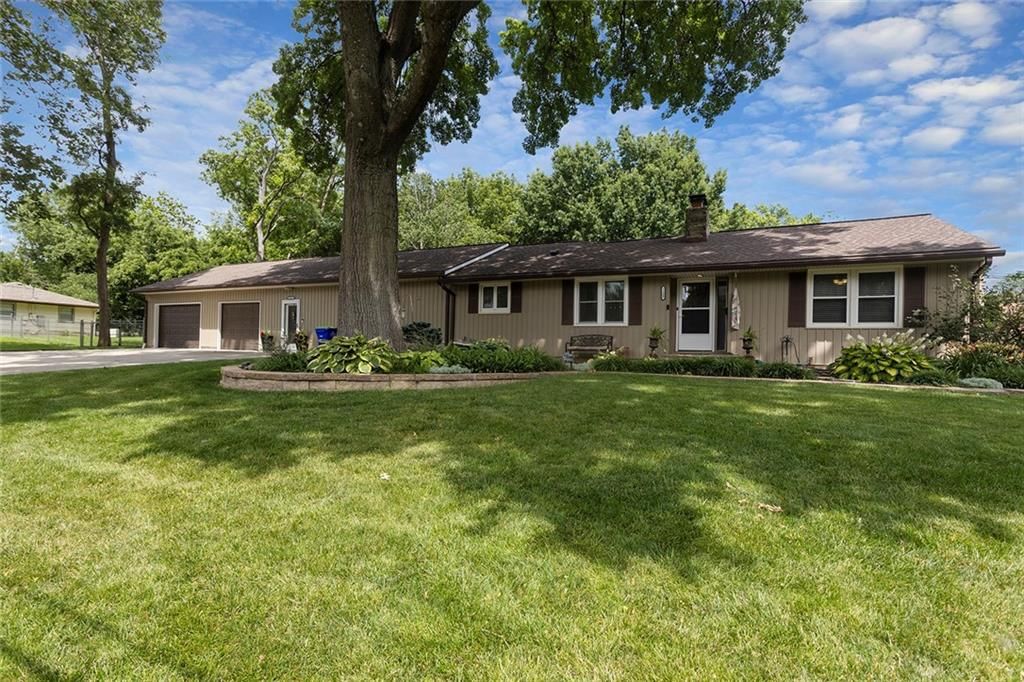7327 Hardy Street, Overland Park, KS