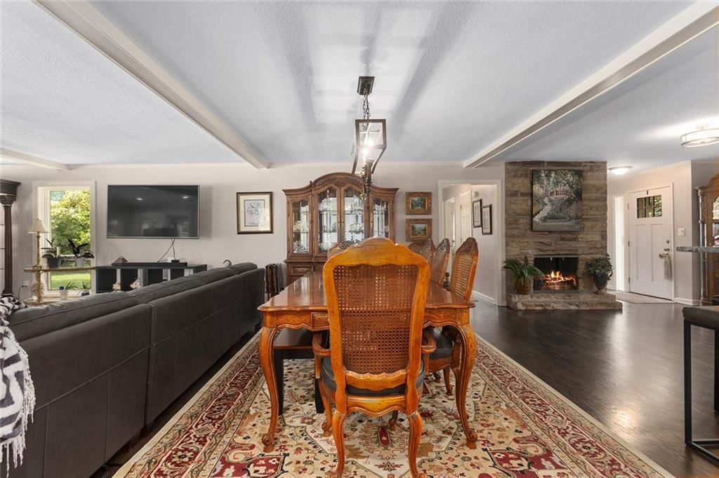 7327 Hardy Street — photo 9