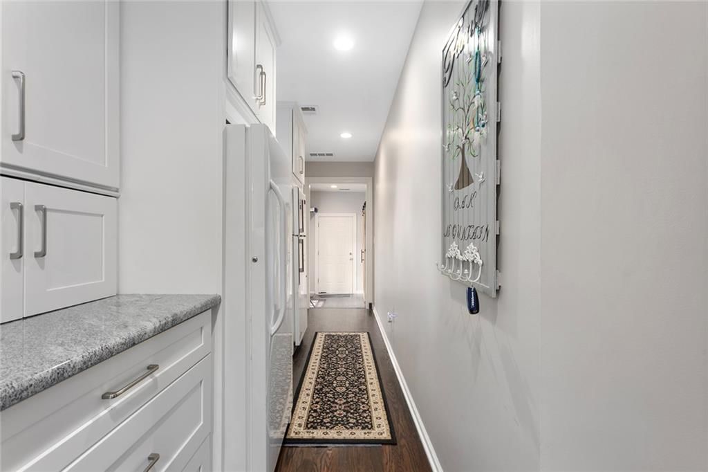 7327 Hardy Street — photo 15